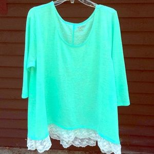 Lightweight Arizona Jean Co. Top